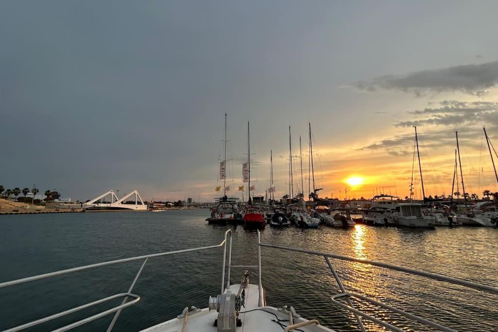 Barco Apartamento Playa 瓦伦西亚 外观 照片
